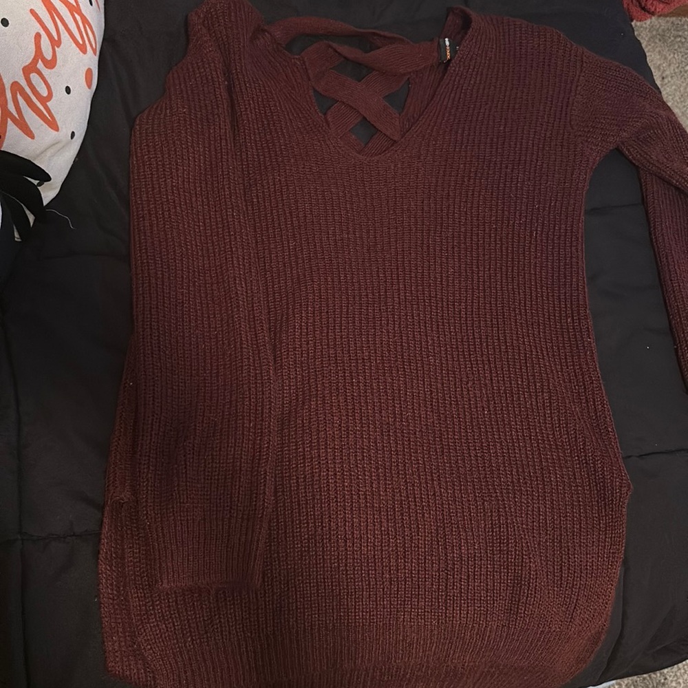 Women’s medium sweater- criscross on the back